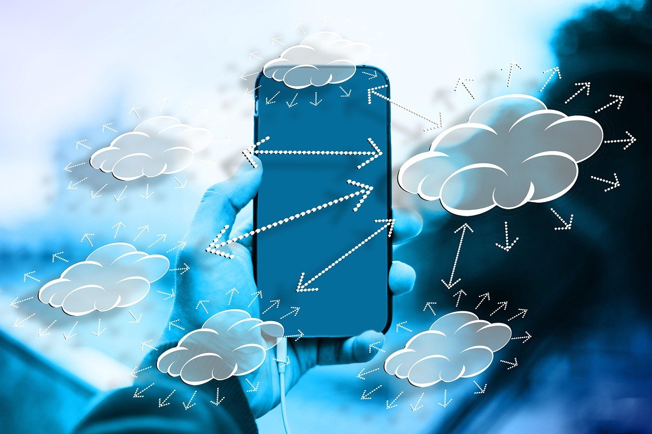 Understanding the Different Types of Cloud
